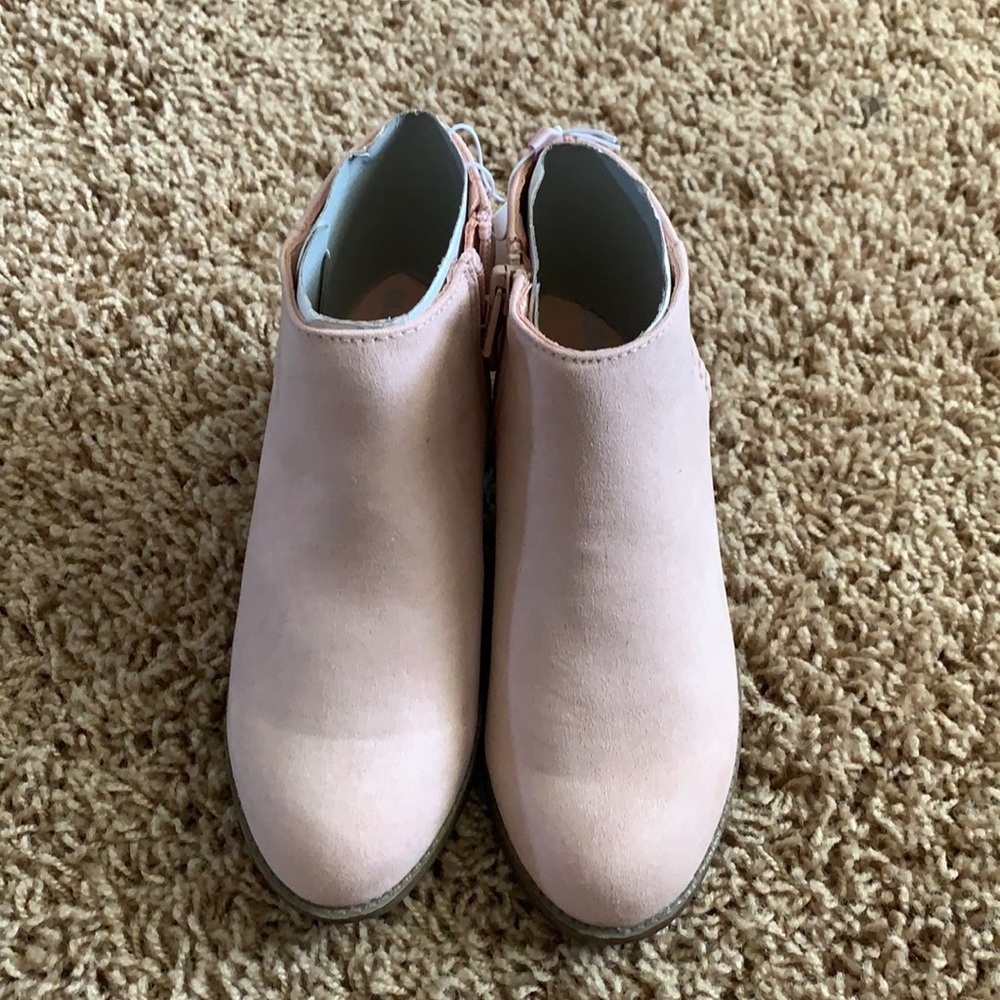 Soft pink ankle booties for girls